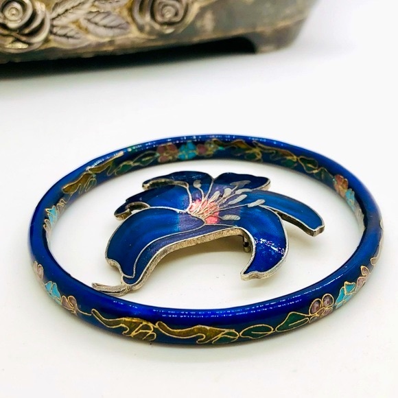 Vintage Blue Floral Cloisonné Bracelet & Brooch - Picture 1 of 6